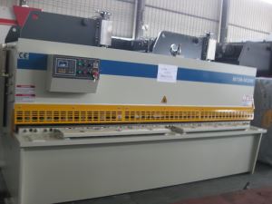 6 मिमी शीट धातु काटने की मशीन कर्तन