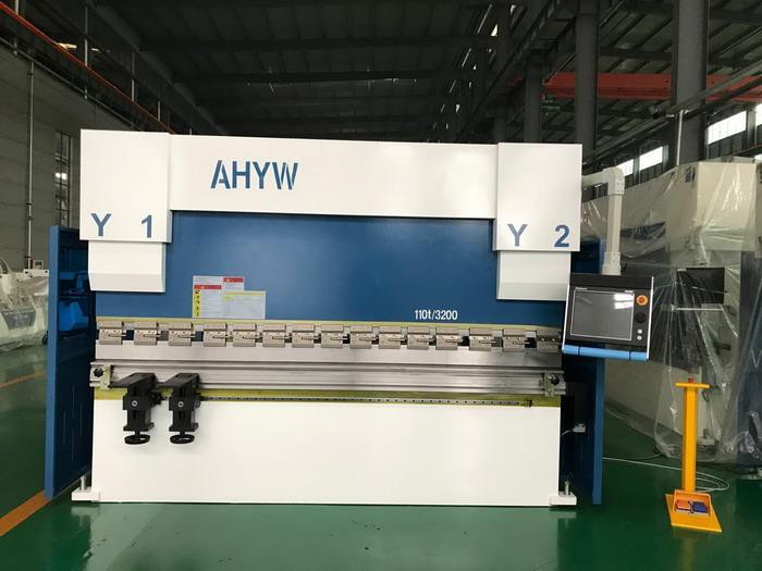 AHYW Yawi 110T3M 6 एक्सिस प्रेस ब्रेक DA66T